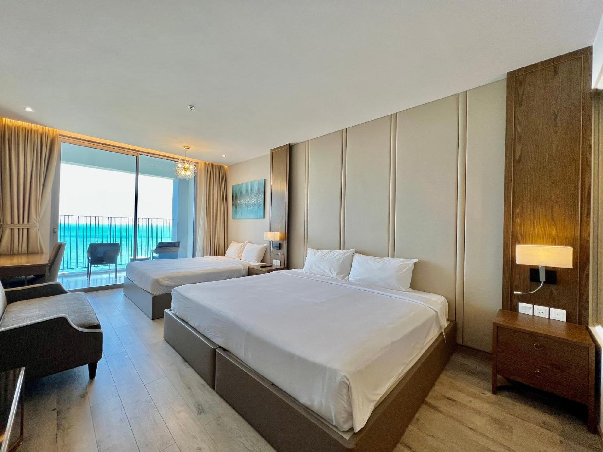 Panorama Sky Blue Nha Trang Aparthotel Esterno foto
