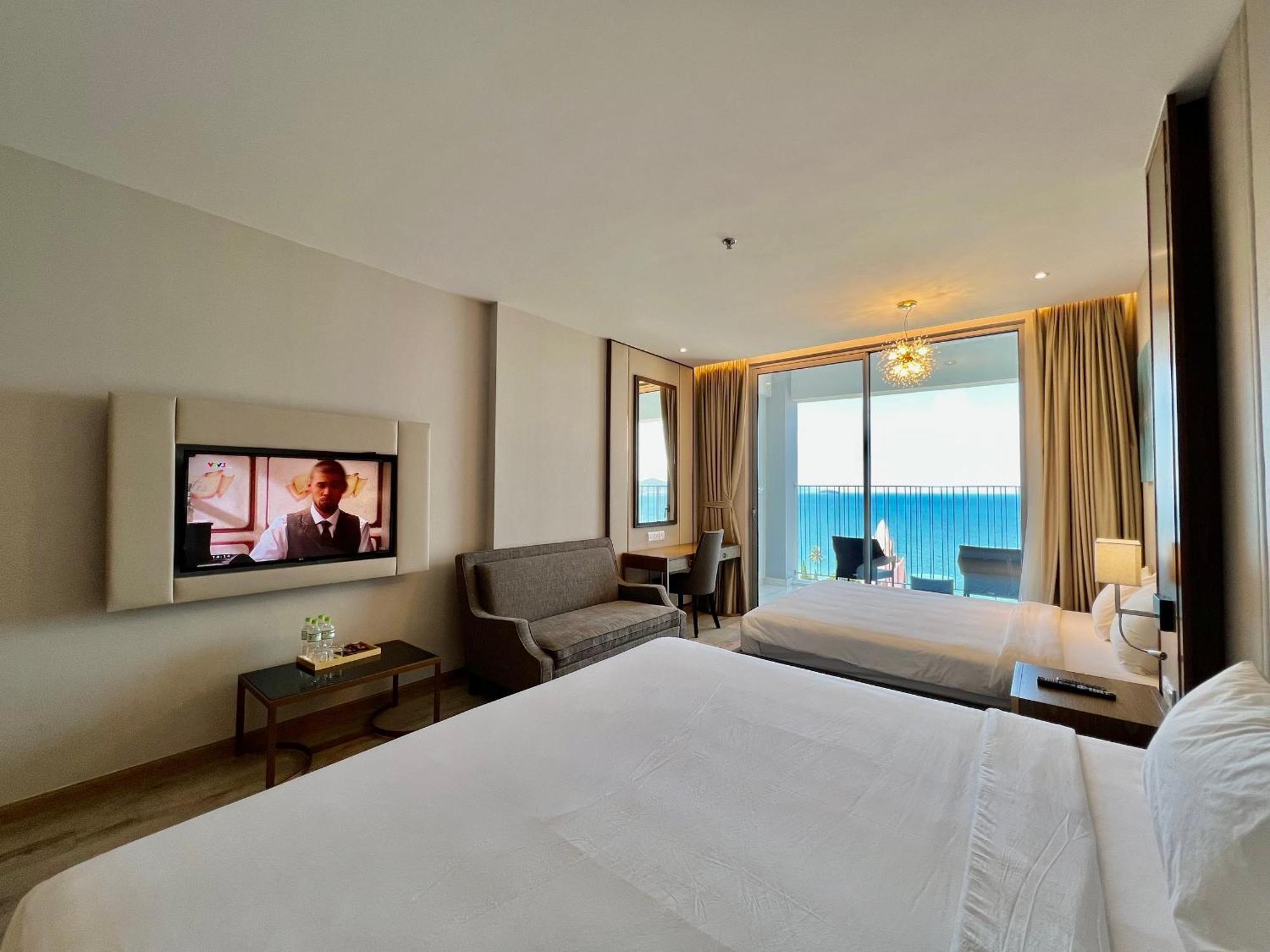 Panorama Sky Blue Nha Trang Aparthotel Esterno foto