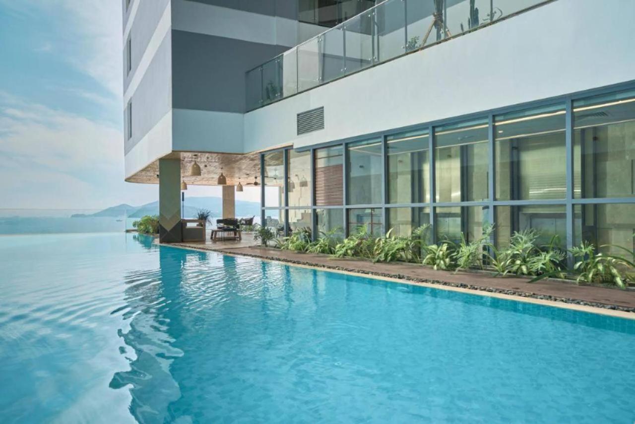 Panorama Sky Blue Nha Trang Aparthotel Esterno foto